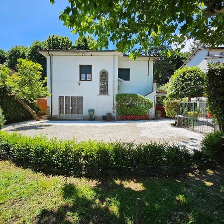 B&B Casa Tessieri Λούκα Εξωτερικό φωτογραφία